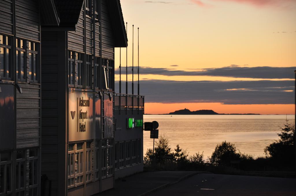Aalesund Airport Hotel Ytterland Exteriér fotografie